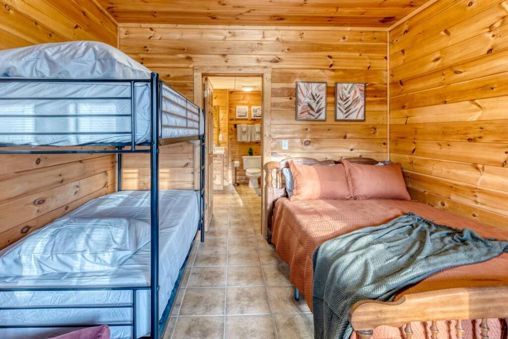 Mtn Cabin Sleeps 10 - 5 Mins To Fishing & Camping إليجاي المظهر الخارجي الصورة