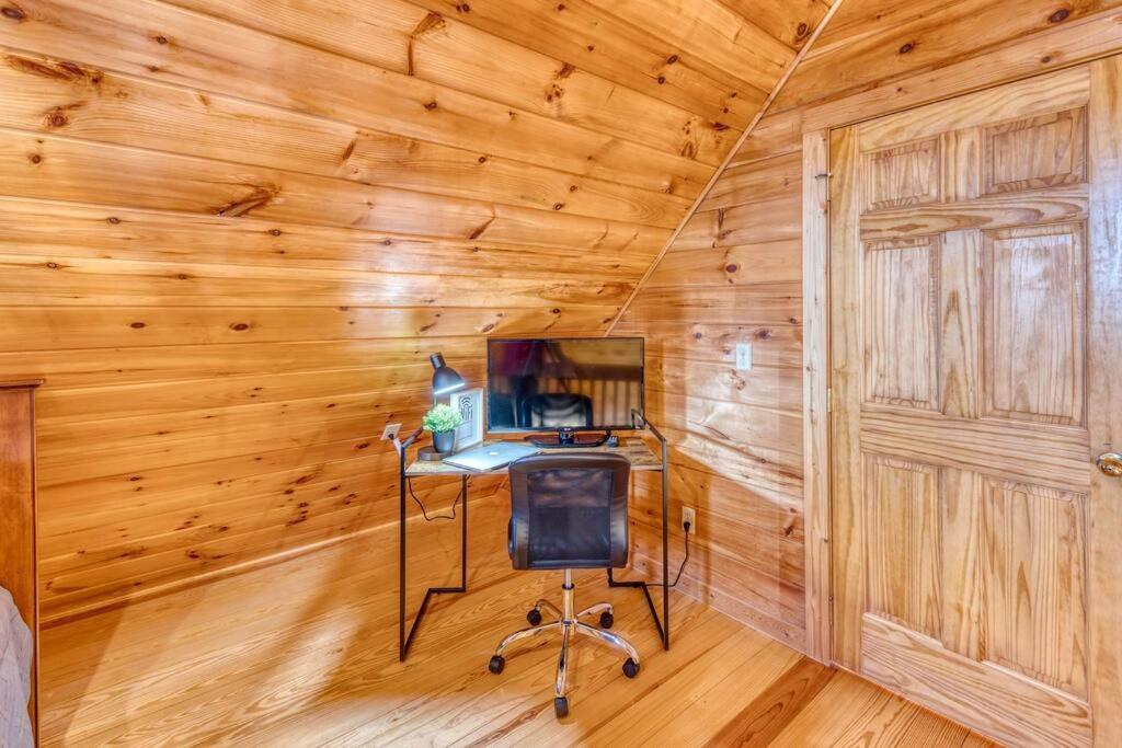 Mtn Cabin Sleeps 10 - 5 Mins To Fishing & Camping إليجاي المظهر الخارجي الصورة
