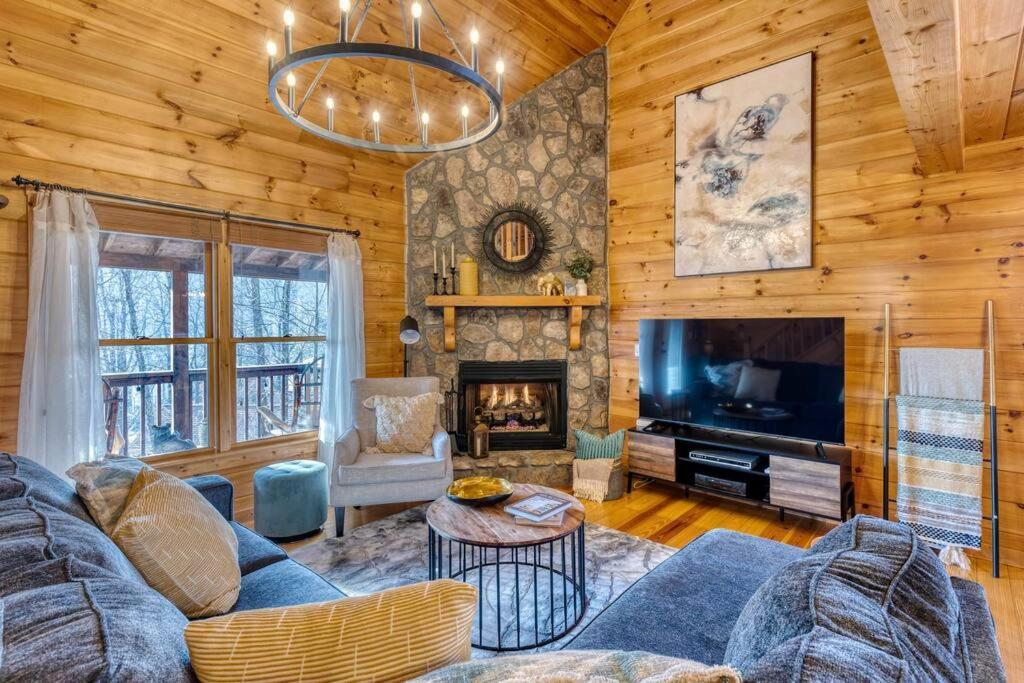 Mtn Cabin Sleeps 10 - 5 Mins To Fishing & Camping إليجاي المظهر الخارجي الصورة